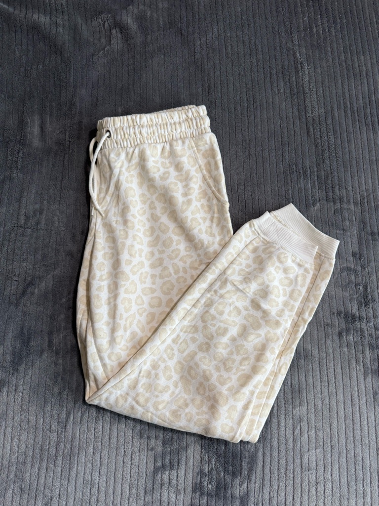 Old Navy Leopard Print Jogger Sweatpants Cream Animal Print Size Small